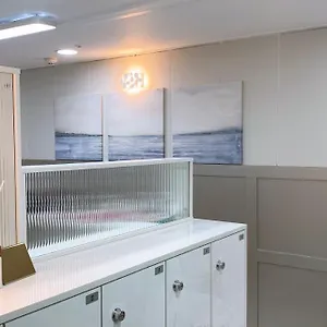 The Cube House - Female Only Hostel Seoul