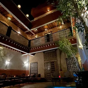 2* Hotel typu riad Naya