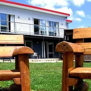 Tombstone Motel, & Backpackers , Picton Nieuw-Zeeland